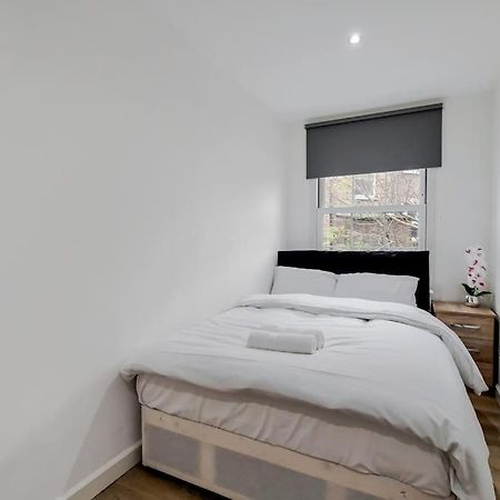 لندن Flat 5 Mornington Crescent, 2 Bedroom, 1 Bathroom Flat المظهر الخارجي الصورة
